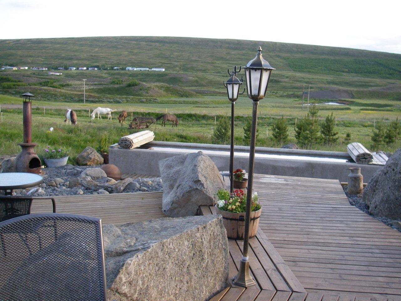 Guesthouse Storu-Laugar Laugar  Exteriör bild