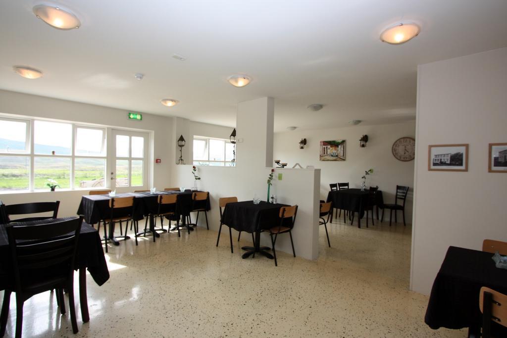 Guesthouse Storu-Laugar Laugar  Exteriör bild