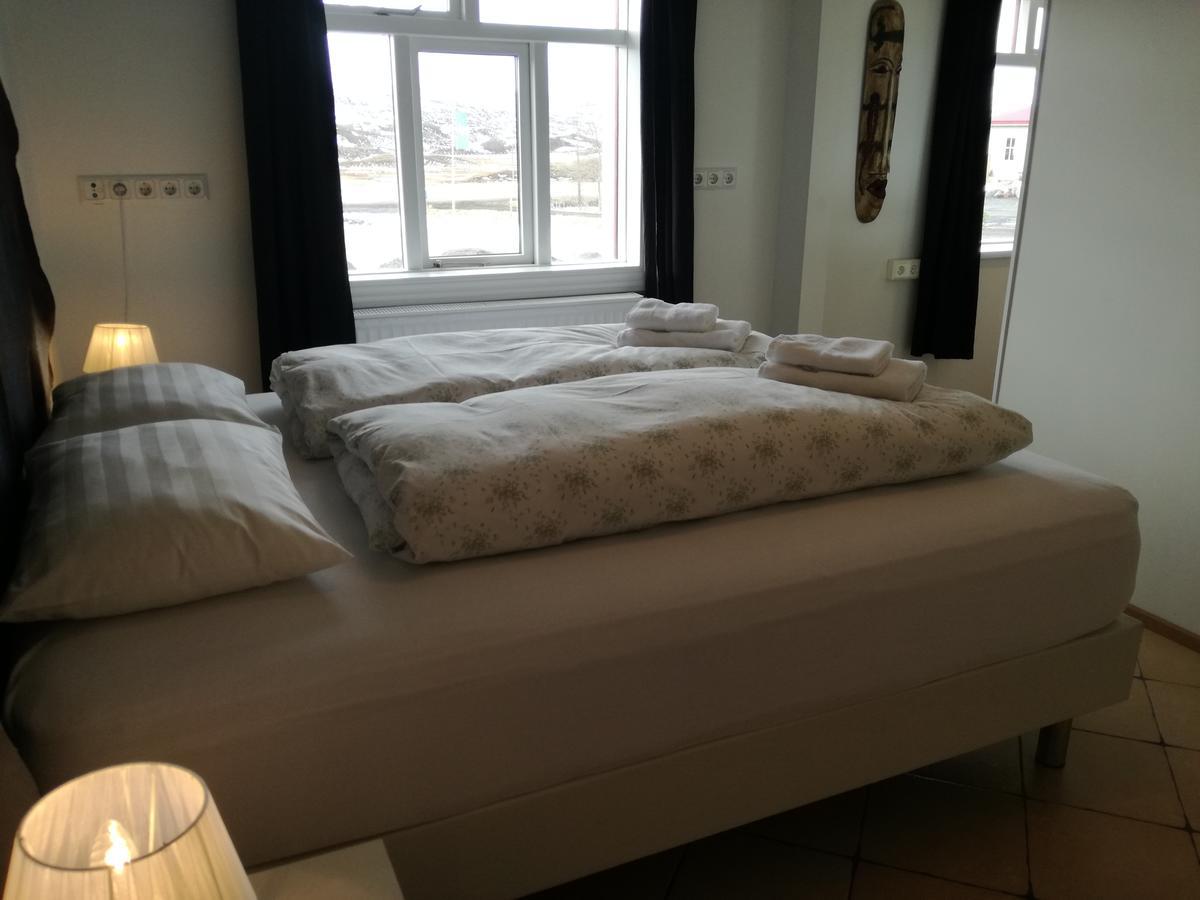 Guesthouse Storu-Laugar Laugar  Exteriör bild